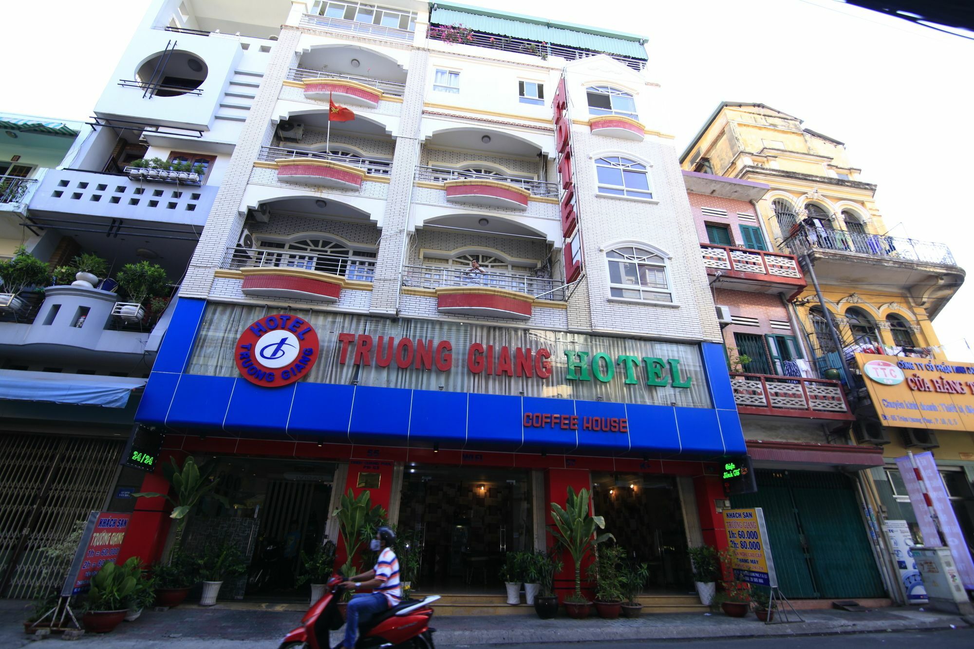 Truong Giang Hotel Bandar Ho Chi Minh Luaran gambar