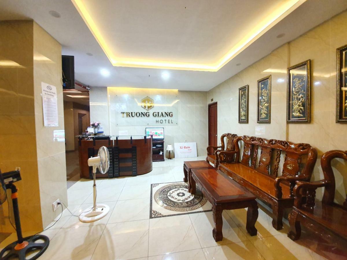 Truong Giang Hotel Bandar Ho Chi Minh Luaran gambar